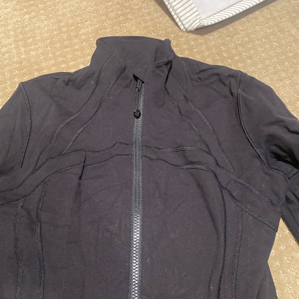 Lululemon full zip black scuba size 12